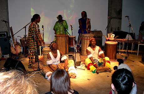 Epizo Bangoura & Family 2005.7.24